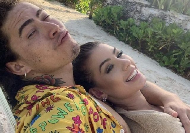 Maria Lina anuncia que deixará casa que alugou com humorista Whindersson Nunes