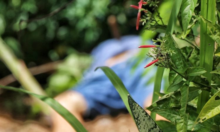 Sobrinho mata tio a facadas após flagrar filha sendo aliciada em Manaus