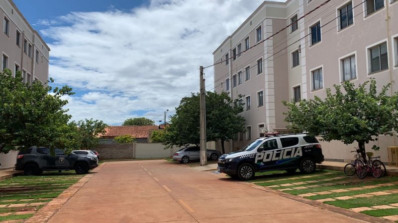 Preso, rapaz confessa agressão à ex e diz que depois pegou gelo, pediu desculpas e ‘já estavam de boa’.