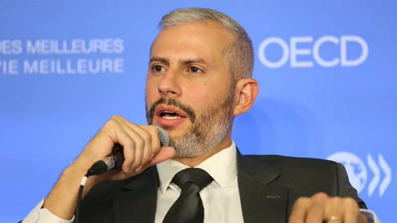 Ex-secretário executivo do MEC é oficializado como novo ministro da Educação