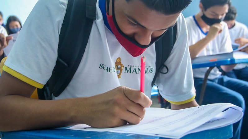 Mais de 250 mil estudantes da rede municipal de Manaus voltaram às aulas para o segundo semestre de 2022