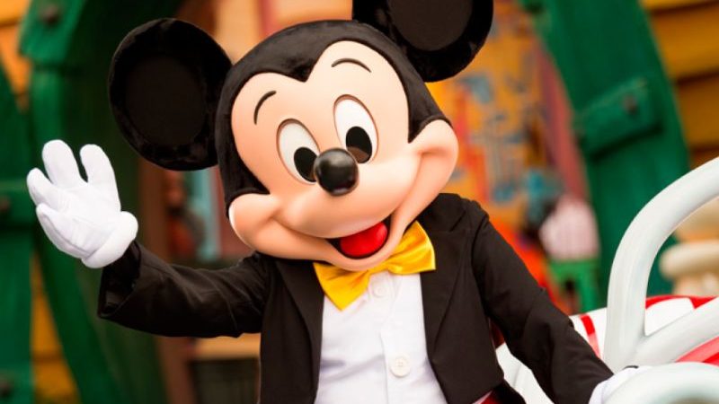 Disney ira perder direitos sobre Mickey e personagem cai em domínio público