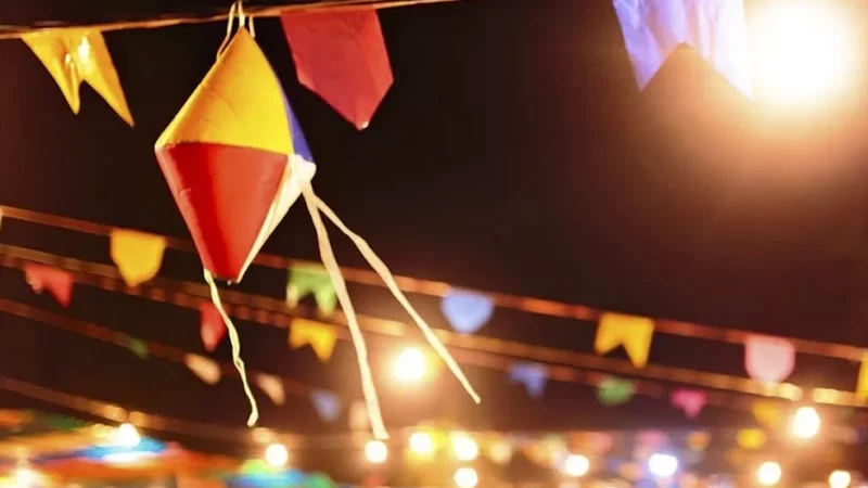 Homem é morto na frente da esposa durante festa junina em Manaus