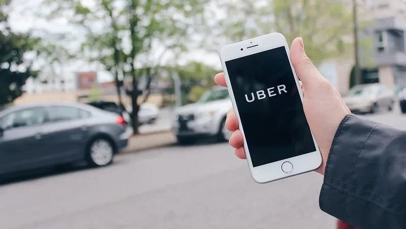 Uber vai pagar multa milionária por cobrar taxa de espera de deficientes